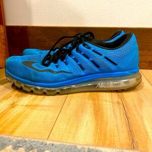 Blue Nike air max size ￼13 ￼good condition ￼